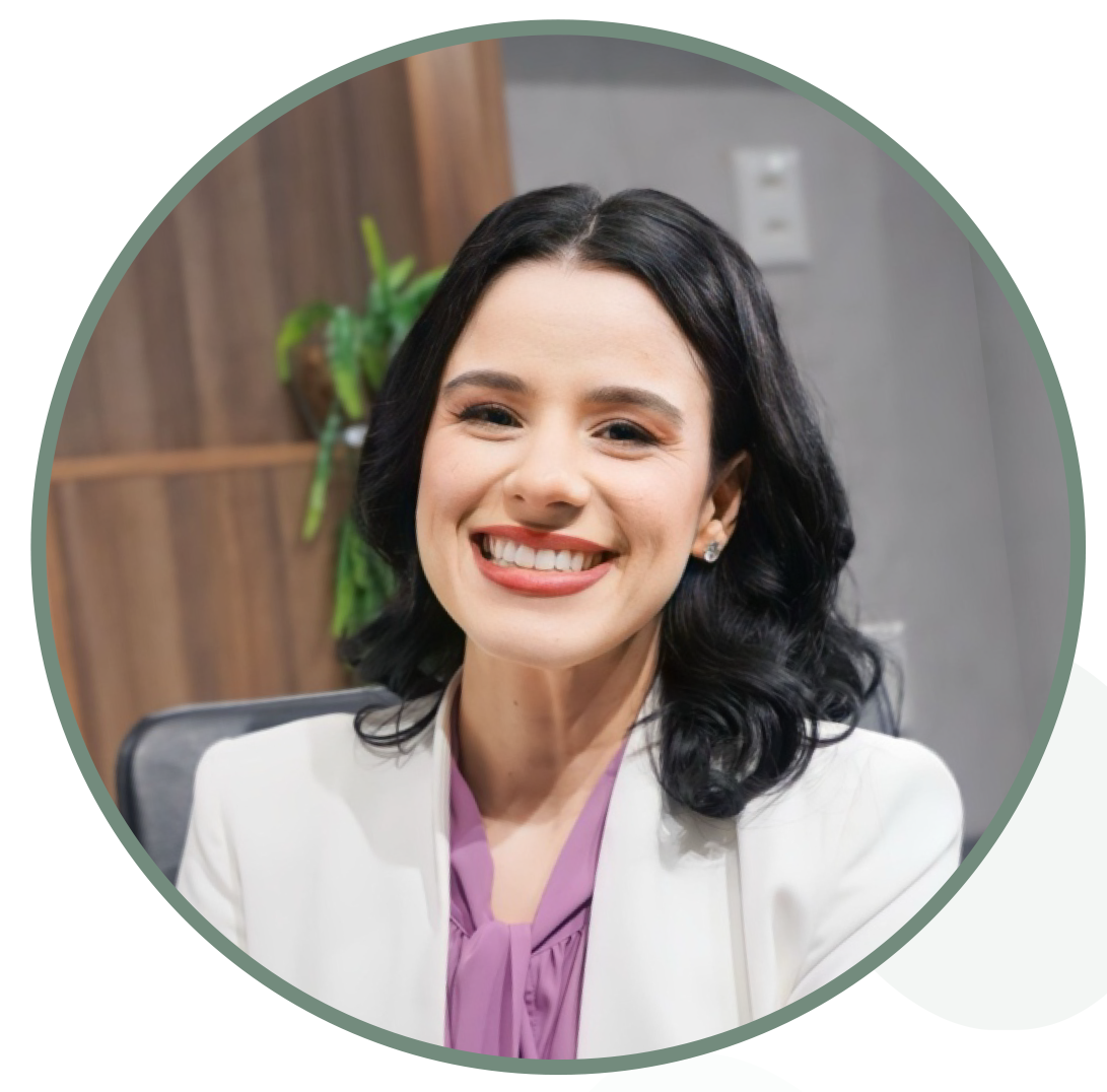 Yohanne Almeida - Especialista em Fertilidade e Gestação